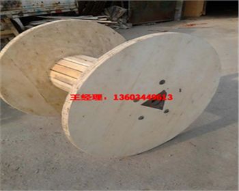 河南鐵木電纜盤(pán)廠家告訴您滿足什么條件才能稱之為電纜接頭?